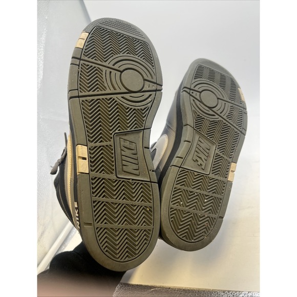 Nike Prestige IV High Size 10.5 Gray Black Basketball Sneakers Shoes 584614-012 - Picture 7 of 10